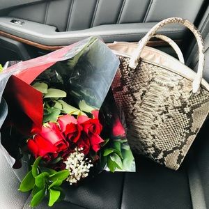 MICHAEL KORS ANIMAL PRINT HANDBAG AND WALLET